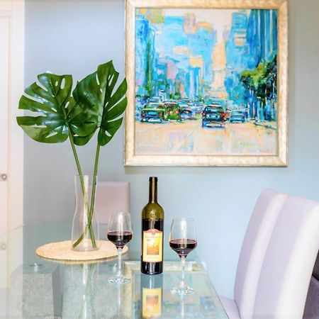 Apartamento Hostly - Art & Color Rome Midtown - 3Br 2Ba Exterior foto