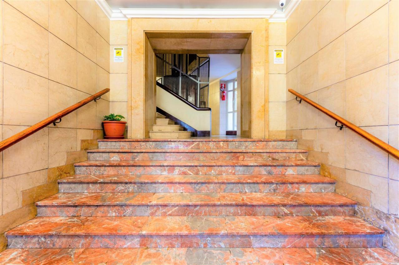 Apartamento Hostly - Art & Color Rome Midtown - 3Br 2Ba Exterior foto
